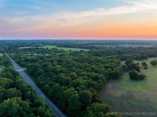 12 E 90th Street N, Wagoner, OK 74467