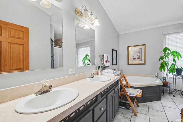 424 Pregel Drive, Mishawaka, IN 46545