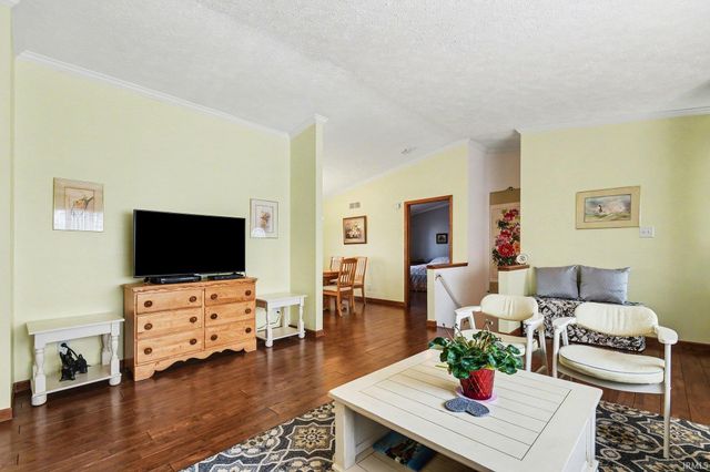 424 Pregel Drive, Mishawaka, IN 46545