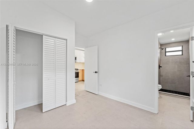 3040 NW 93rd St, Miami, FL 33147