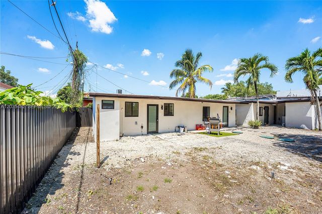 3040 NW 93rd St, Miami, FL 33147