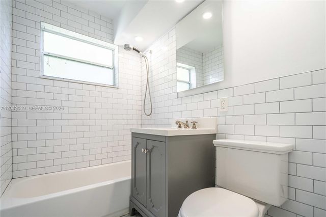 3265 Virginia St 1, Miami, FL 33133