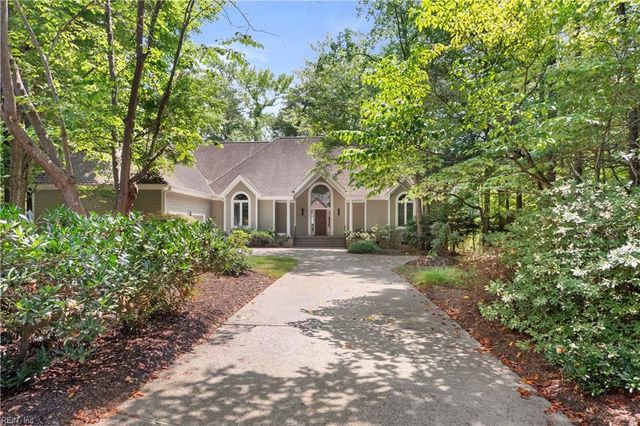 3284 Doncaster RD, Virginia Beach, VA 23452