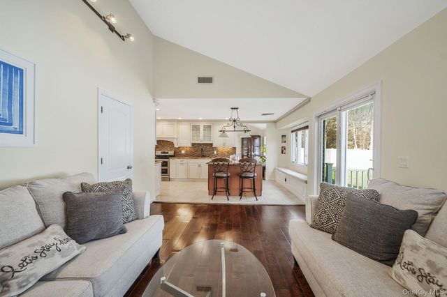 269 Bridgeport Avenue, Medford, NY 11763