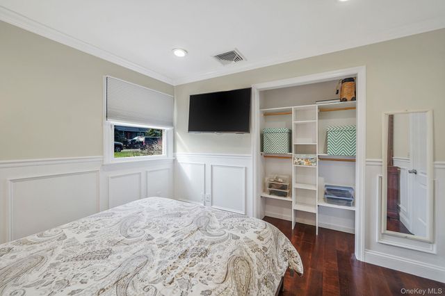 269 Bridgeport Avenue, Medford, NY 11763