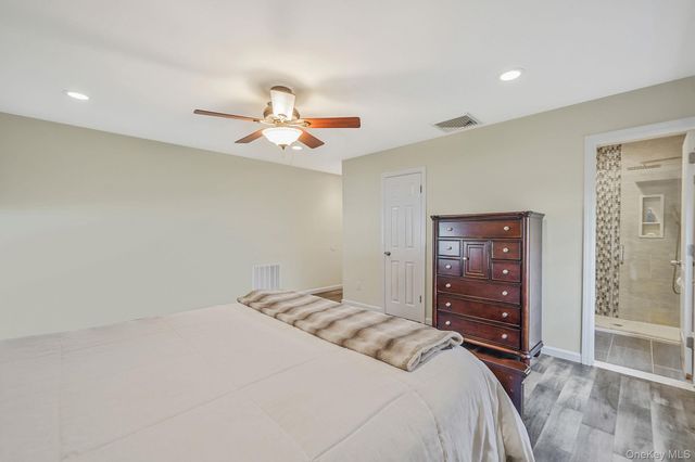 269 Bridgeport Avenue, Medford, NY 11763