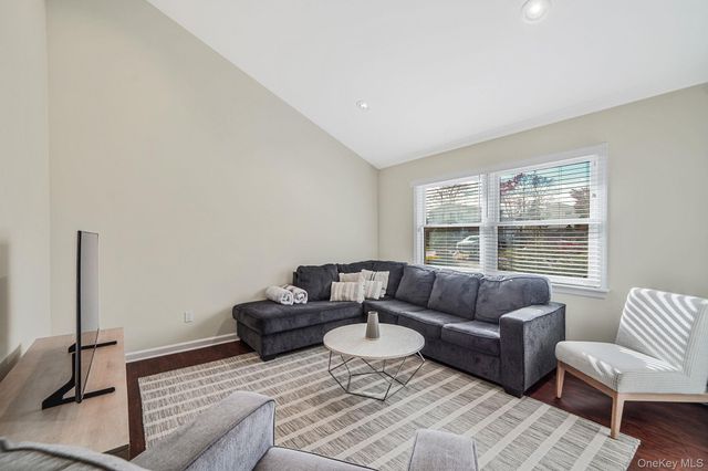 269 Bridgeport Avenue, Medford, NY 11763