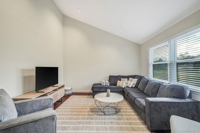 269 Bridgeport Avenue, Medford, NY 11763