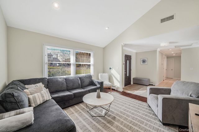 269 Bridgeport Avenue, Medford, NY 11763