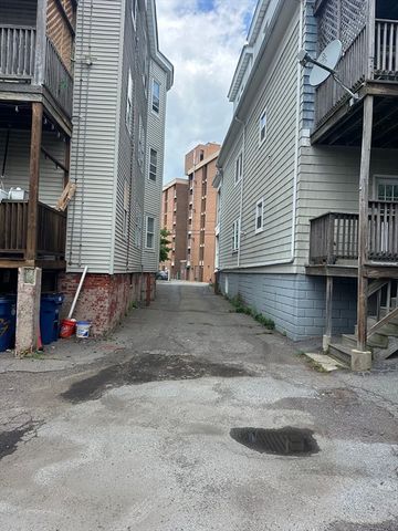 33 Wave Ave U:3, Revere, MA 02151