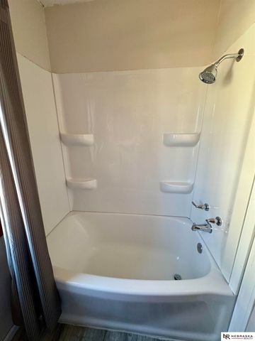 300 Adams Street, Clatonia, NE 68328