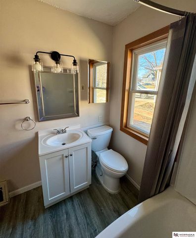 300 Adams Street, Clatonia, NE 68328