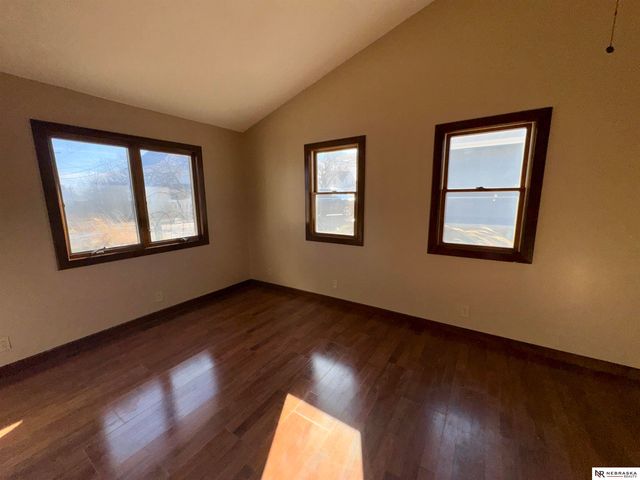 300 Adams Street, Clatonia, NE 68328