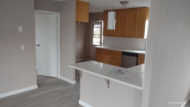 720 E Worth Avenue 221, Porterville, CA 93257