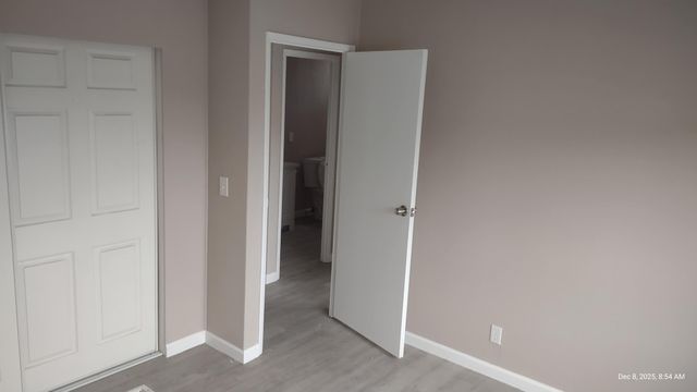 720 E Worth Avenue 221, Porterville, CA 93257