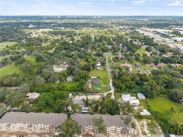 4707 E HENRY AVENUE, Tampa, FL 33610
