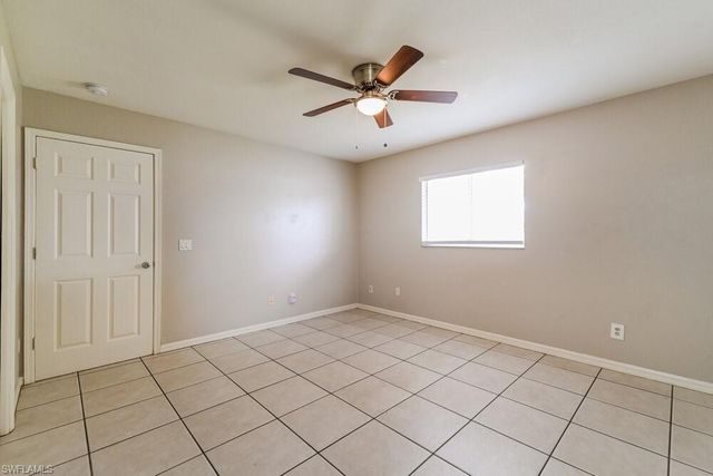 923 SE 34th TER, Cape Coral, FL 33904