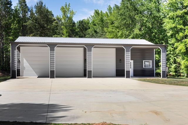 179 County Road 0071, Waverly Hall, GA 31831