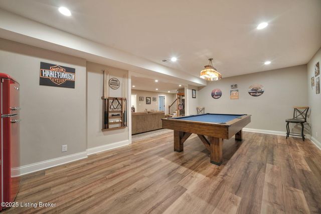 5305 Rock Ridge Dr, Louisville, KY 40241