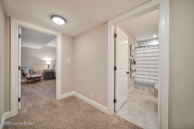 5305 Rock Ridge Dr, Louisville, KY 40241