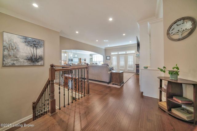 5305 Rock Ridge Dr, Louisville, KY 40241