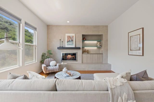 2785 Ridgegate Row, La Jolla, CA 92037