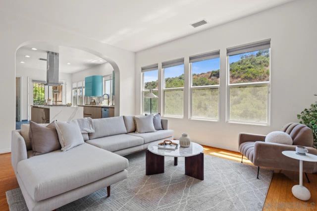 2785 Ridgegate Row, La Jolla, CA 92037