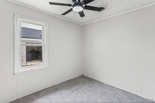 11 E Delmar Avenue, Alton, IL 62002