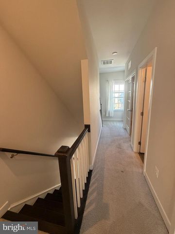 2632 VELOCITY RD, Herndon, VA 20171