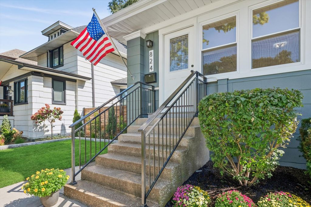 824 Lathrop Avenue, Forest Park, IL 60130 — photo 3