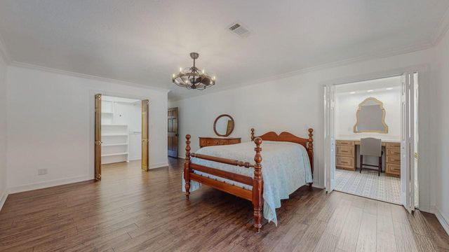 13470 Thousand Oaks Drive, Beaumont, TX 77713