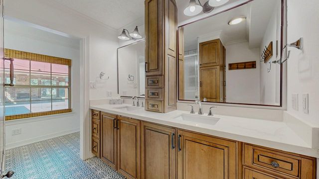 13470 Thousand Oaks Drive, Beaumont, TX 77713