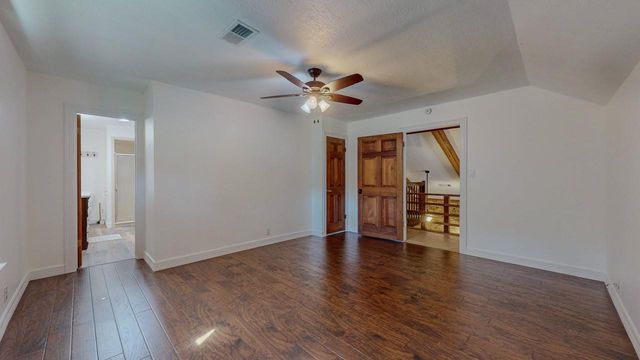 13470 Thousand Oaks Drive, Beaumont, TX 77713