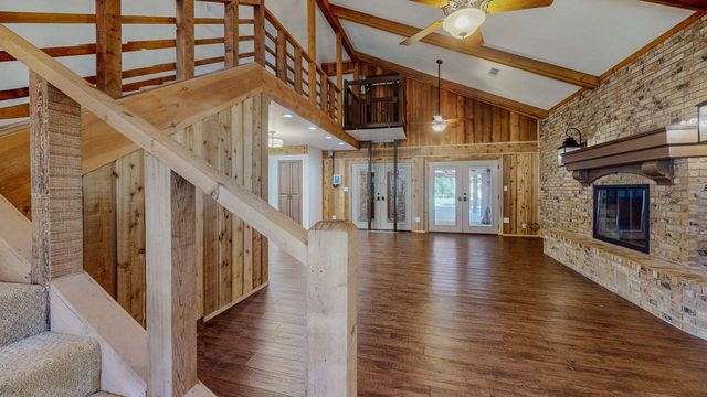 13470 Thousand Oaks Drive, Beaumont, TX 77713