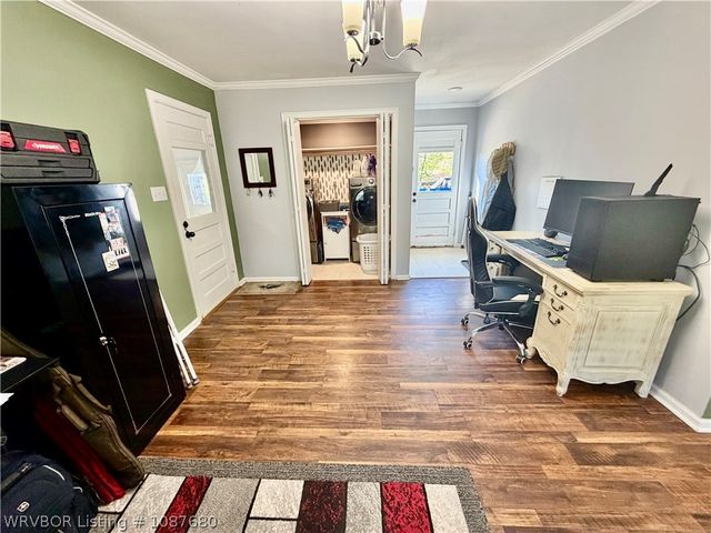 1145 N 57th Place, Fort Smith, AR 72904