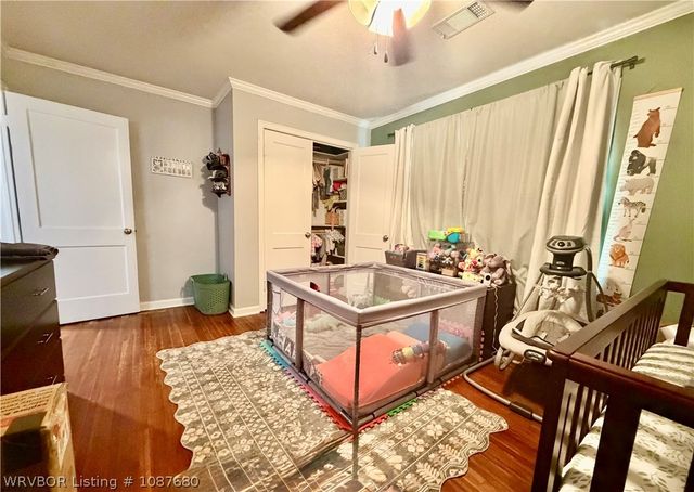 1145 N 57th Place, Fort Smith, AR 72904