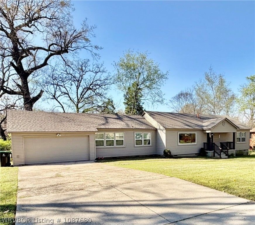 1145 N 57th Place, Fort Smith, AR 72904