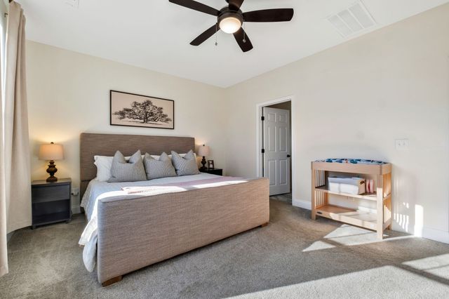 709 Hahn Ct, Lebanon, TN 37087