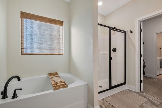 709 Hahn Ct, Lebanon, TN 37087