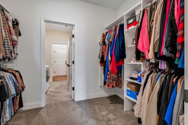 709 Hahn Ct, Lebanon, TN 37087