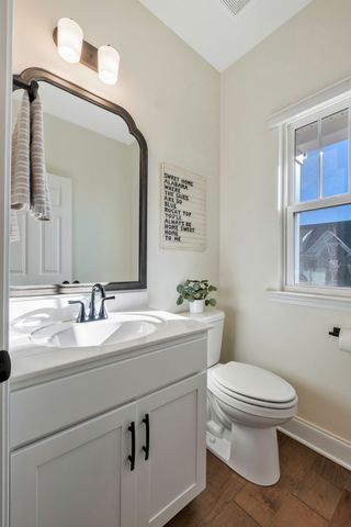 709 Hahn Ct, Lebanon, TN 37087