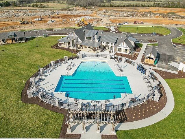 709 Hahn Ct, Lebanon, TN 37087