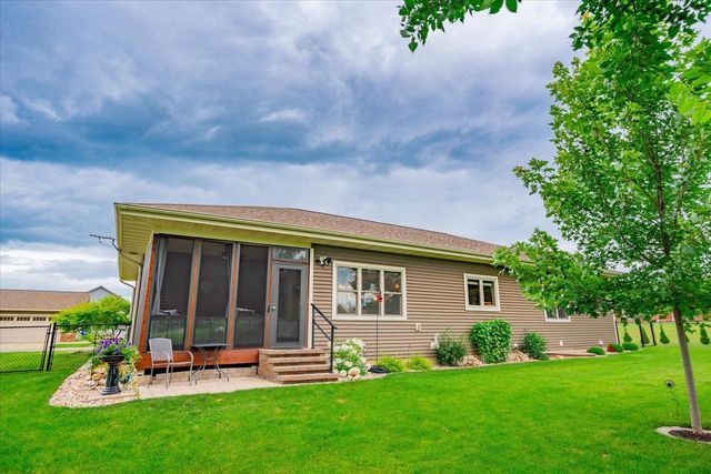 102 Penny Lane, Lodi, WI 53555