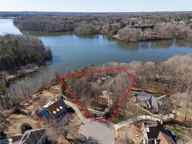 4001 Tesa Court, High Point, NC 27265