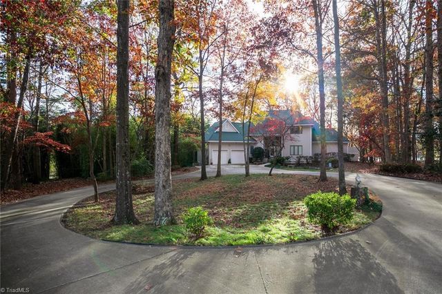 4001 Tesa Court, High Point, NC 27265