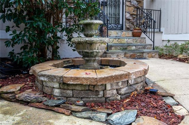 4001 Tesa Court, High Point, NC 27265