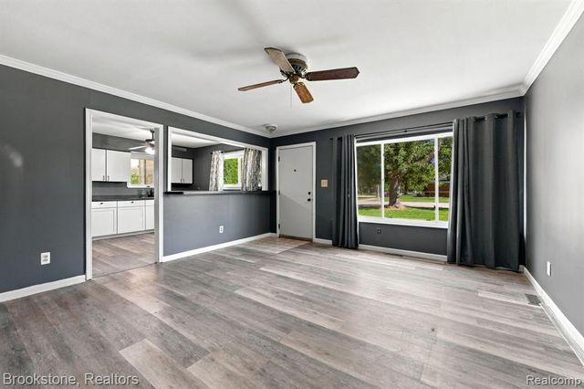 35531 N Little Mack Avenue, Clinton Township, MI 48035