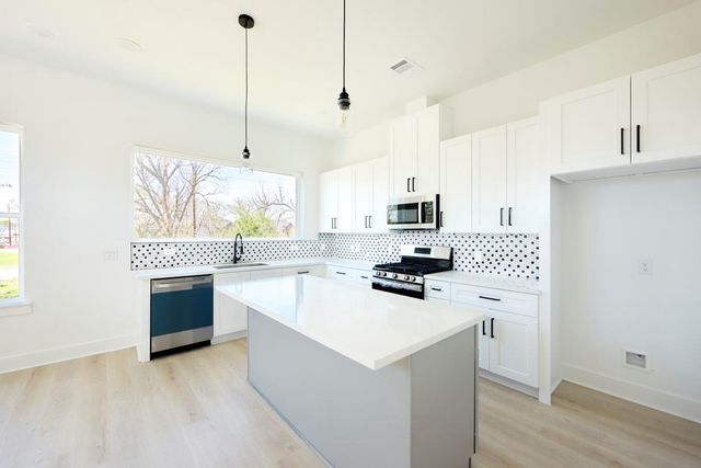 3217 Reeves Road, Houston, TX 77004