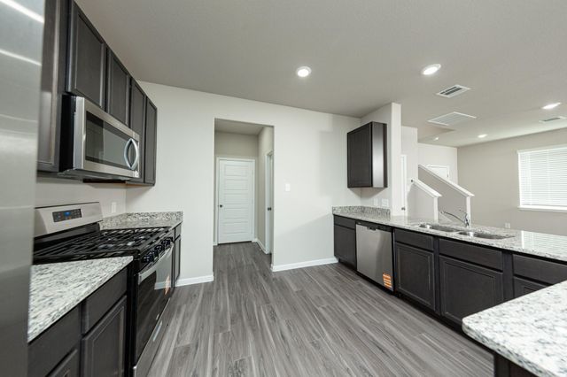 3006 Nickell Back Drive, Conroe, TX 77301