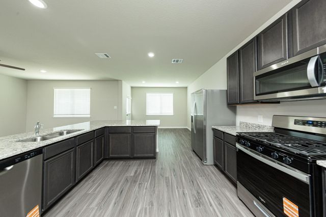 3006 Nickell Back Drive, Conroe, TX 77301